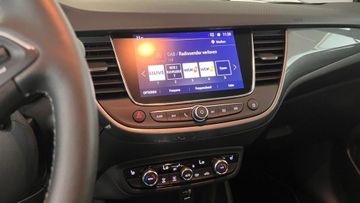 Fotografie 9 des Opel Crossland (X) Crossland 1.2 Automatik Elegance Paket