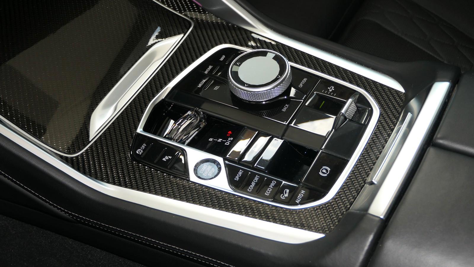 BMW X6 30 d xDrive M Sport|SKY-Lounge|ICONIC|22"|360