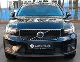 Volvo XC40 Essential 2WD LED* NAVI* KAM* SH - Volvo XC40 Essential mit Benzin-Antrieb