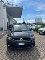 Volkswagen VOLKSWAGEN Tiguan 1.5 TSI 150 CV DSG Advanced R- - Volkswagen Tiguan mit Benzin-Antrieb: Limousine