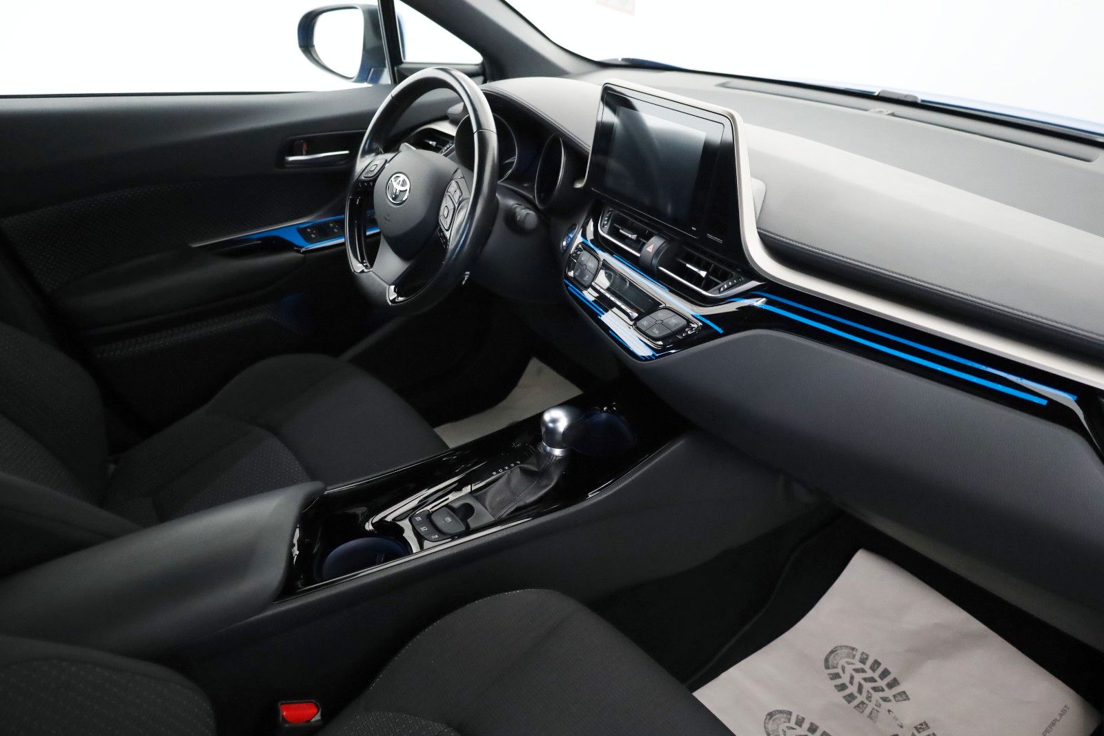 Fahrzeugabbildung Toyota C-HR Hybrid Team D Navi,Kamera,SH,PDC