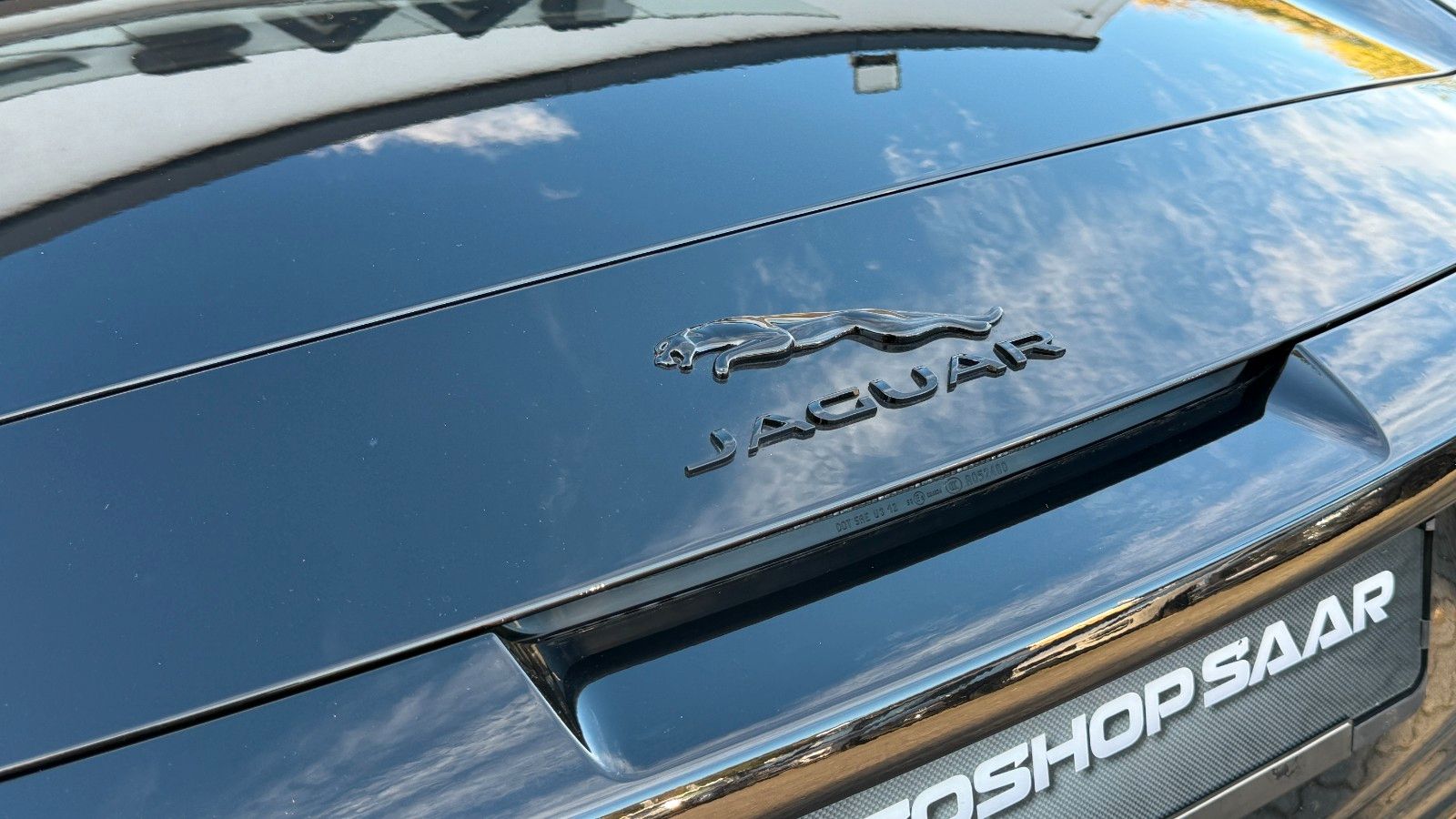 JAGUAR F-Type F-Type P450 AWD R-Dynamic Black Pixel-Led – Ansicht 16