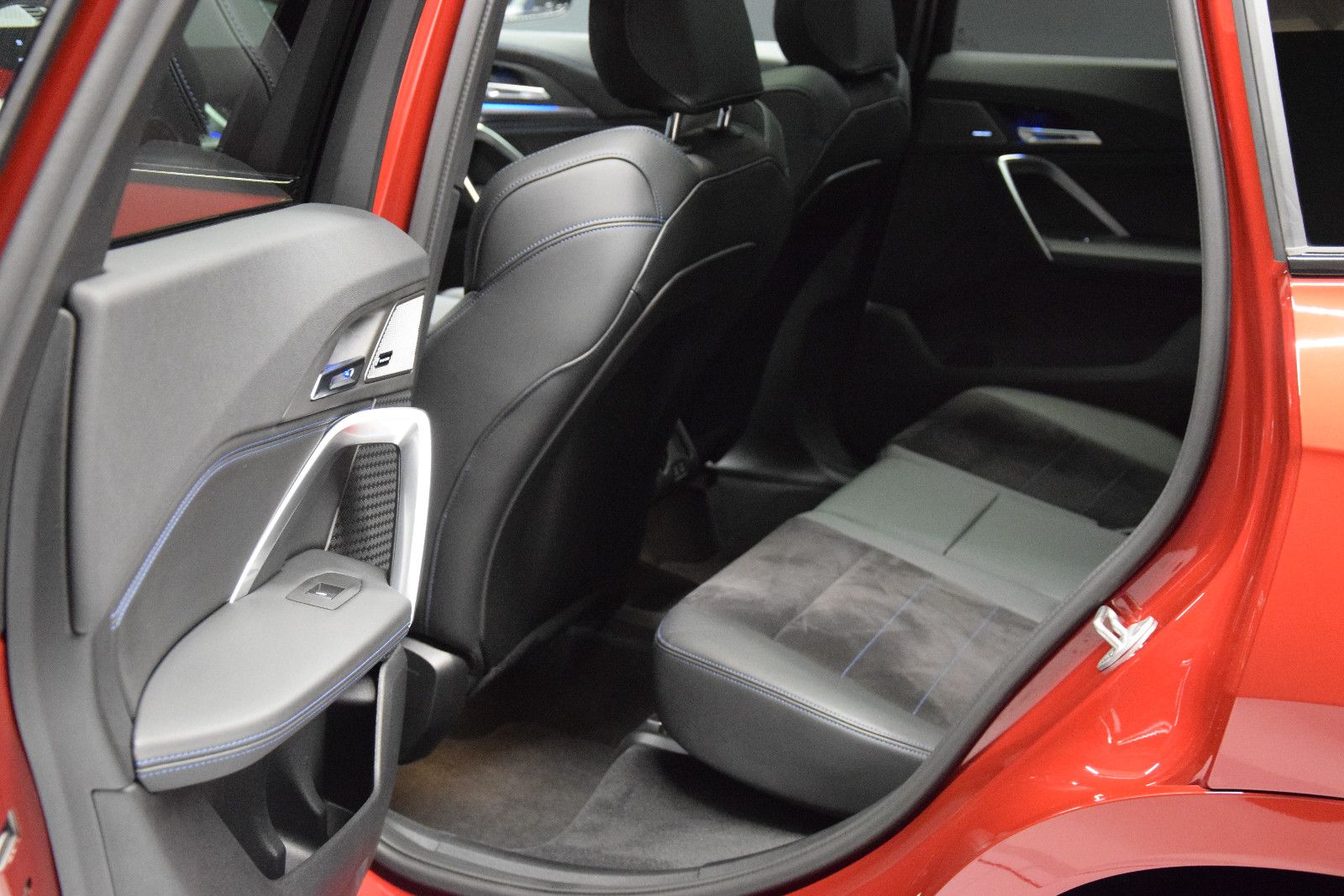 Fahrzeugabbildung BMW X1 xDrive 23 d M Sport Pano HuD ACC H&k AHK 360°