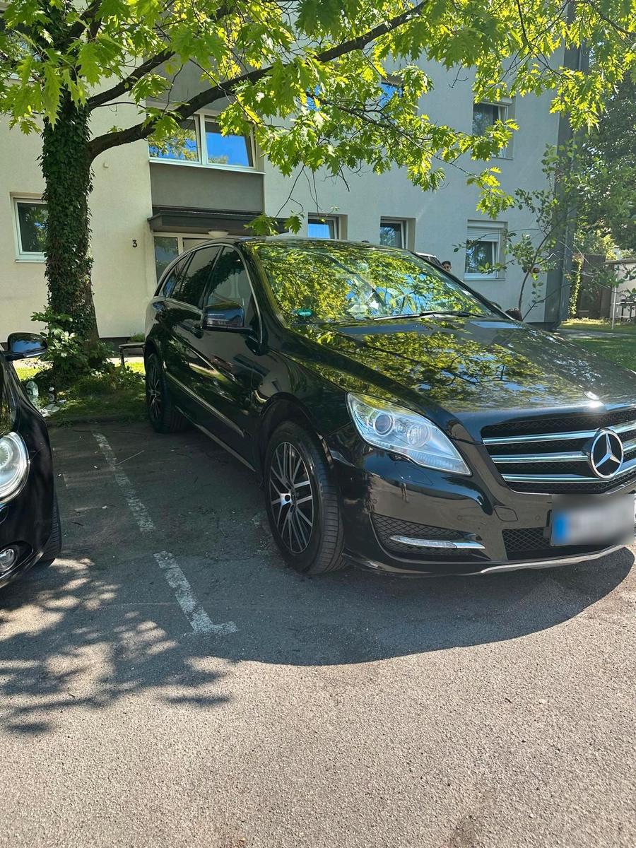 Mercedes-Benz R 350