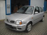 Nissan Micra 1.0/1.Hand/Kundendienst+TÜV neu - Nissan Micra aus 2001