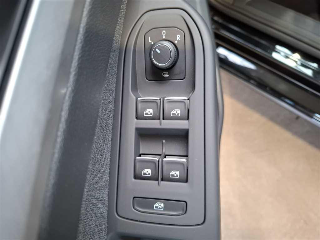 Volkswagen Golf Variant Life 2.0 TDI Navi AHK Winterpaket, миниатюра 15
