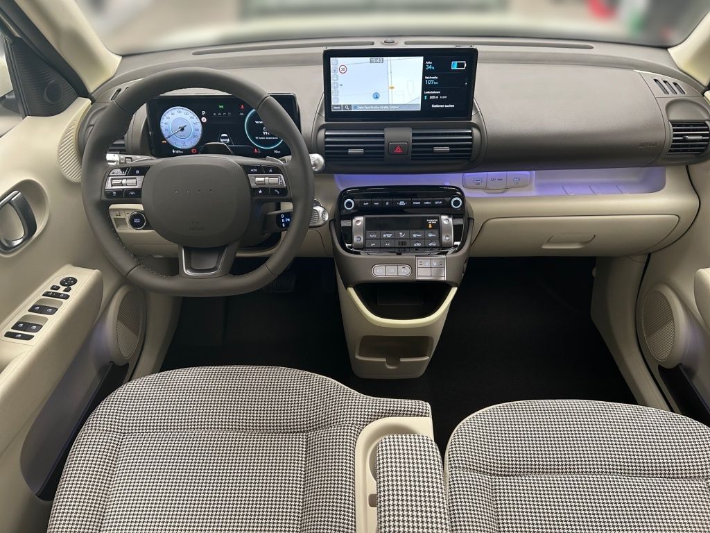 Fahrzeugabbildung Hyundai INSTER EV 49 kWh Prime 2xKlima 360 AUT KlimaA SD