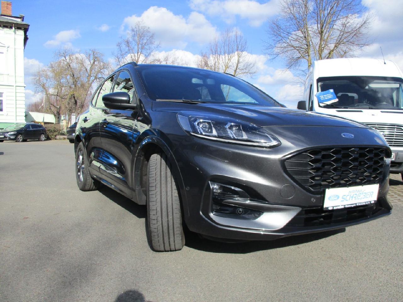 Ford Kuga ST-Line X, ACC, AHK, PD, Bose, FGS 7Jahre