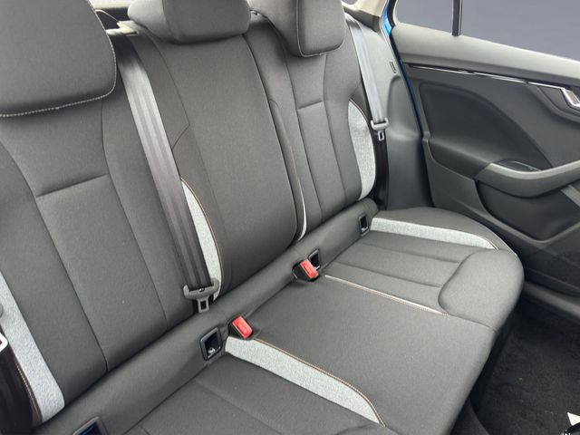 Kamiq Tour 1,5 TSI 7-Gang-DSG AHK ACC FACEL. LED