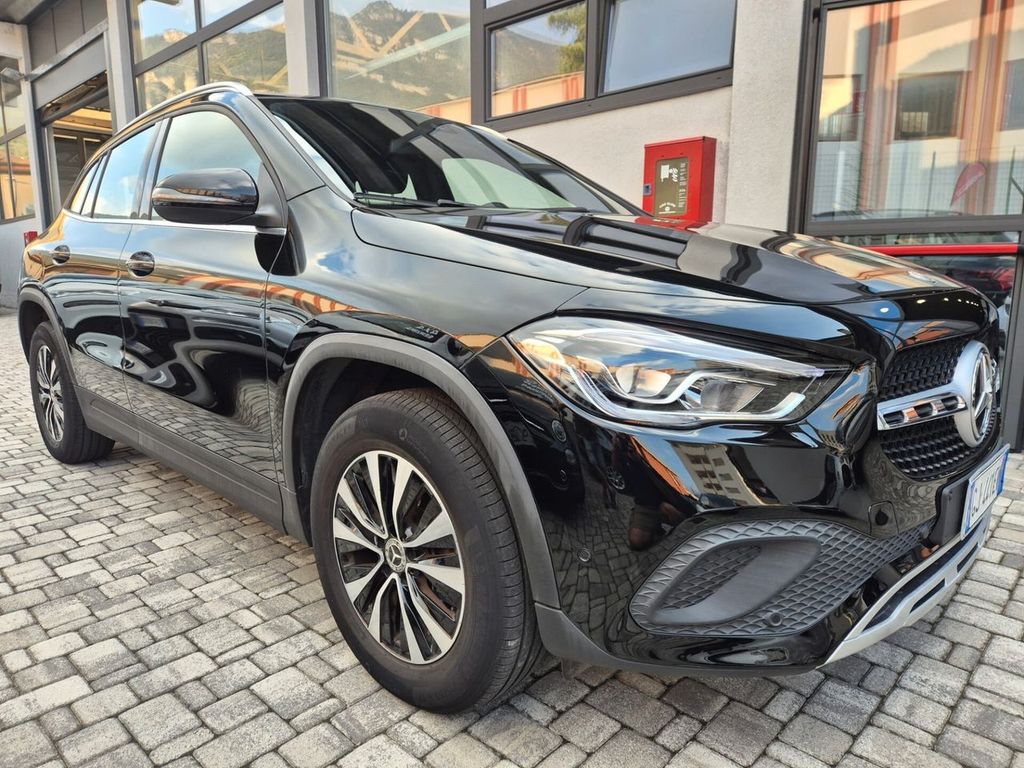 Image of Mercedes-Benz GLA 250