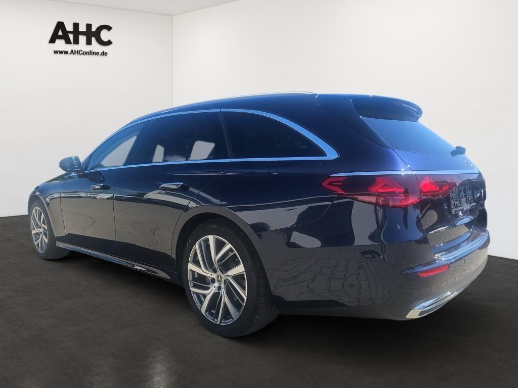 Fahrzeugabbildung Mercedes-Benz E 220 d 4M T-Modell +EDITION-AVANTGARDE+AHK+DIGI