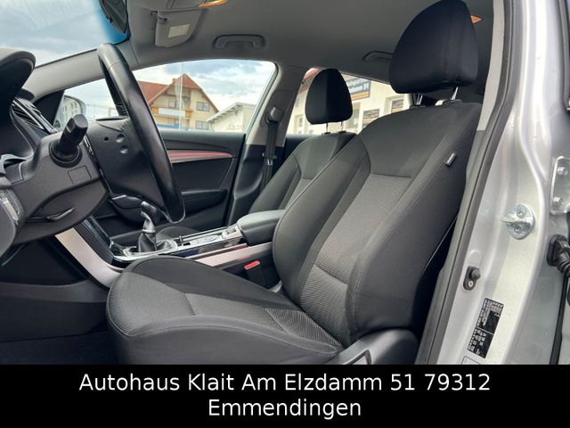 Fahrzeugabbildung Hyundai i40 cw FIFA World Cup Edition Motor 0 KM