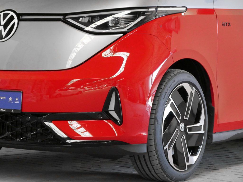 Fahrzeugabbildung Volkswagen ID.Buzz GTX 4Motion AHK Pano Memory