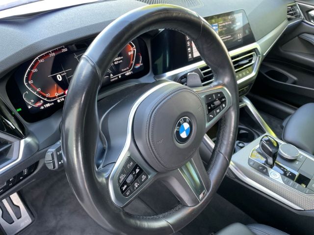 Fahrzeugabbildung BMW 420 i M Sport Autom. Navi, Rückfahrkamera, Sitzh