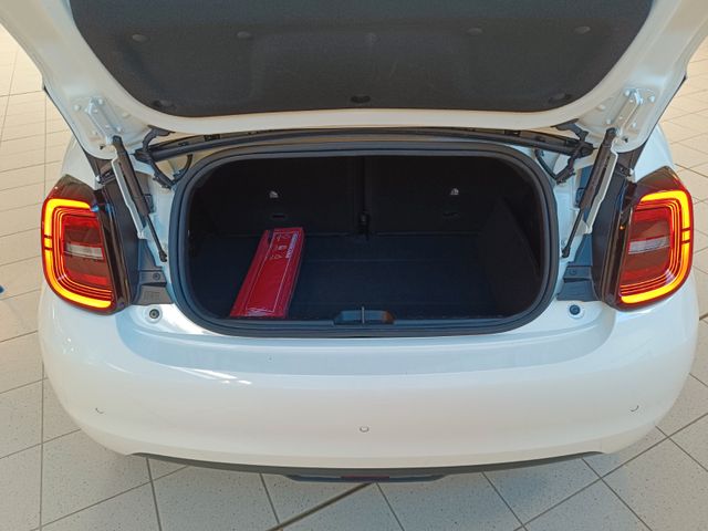 500e C Base 42 kWh Komfort-Paket, Tempomat, Klim