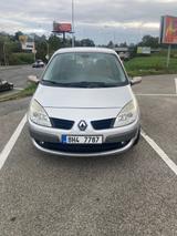 Renault Grand Scenic XXL Avantage 2.0 16V 7-Sitzer A... - Renault Grand Scenic aus 2008