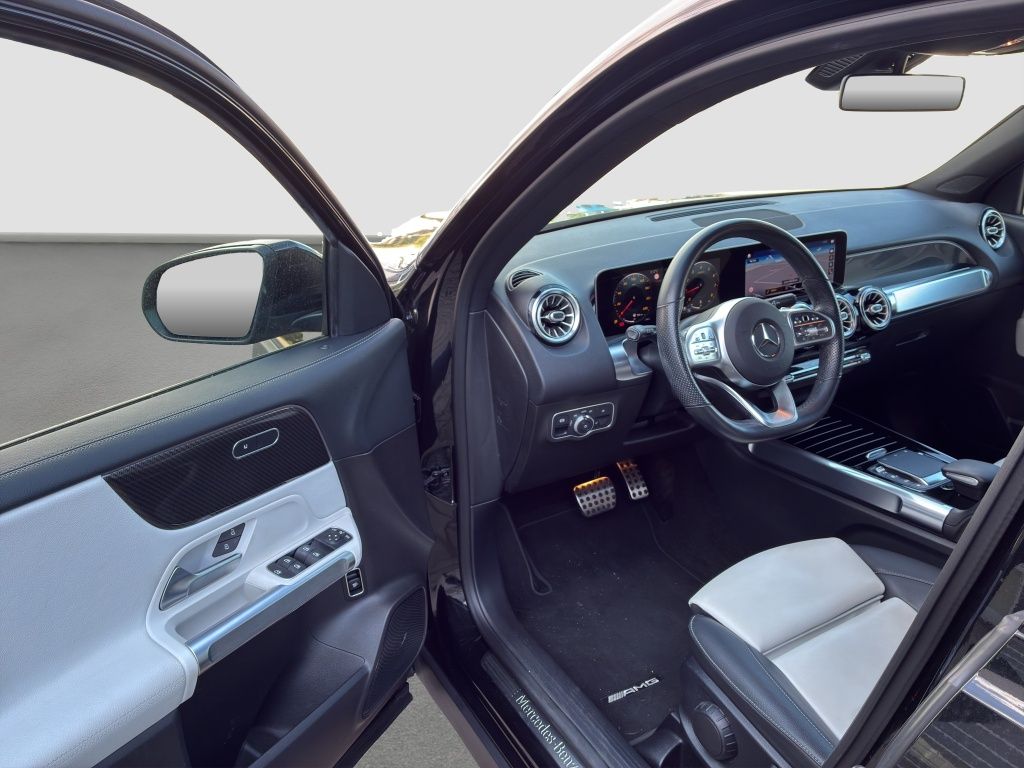 Fahrzeugabbildung Mercedes-Benz GLB 200 AMG Line*Night Paket*Kamera*Ambiente