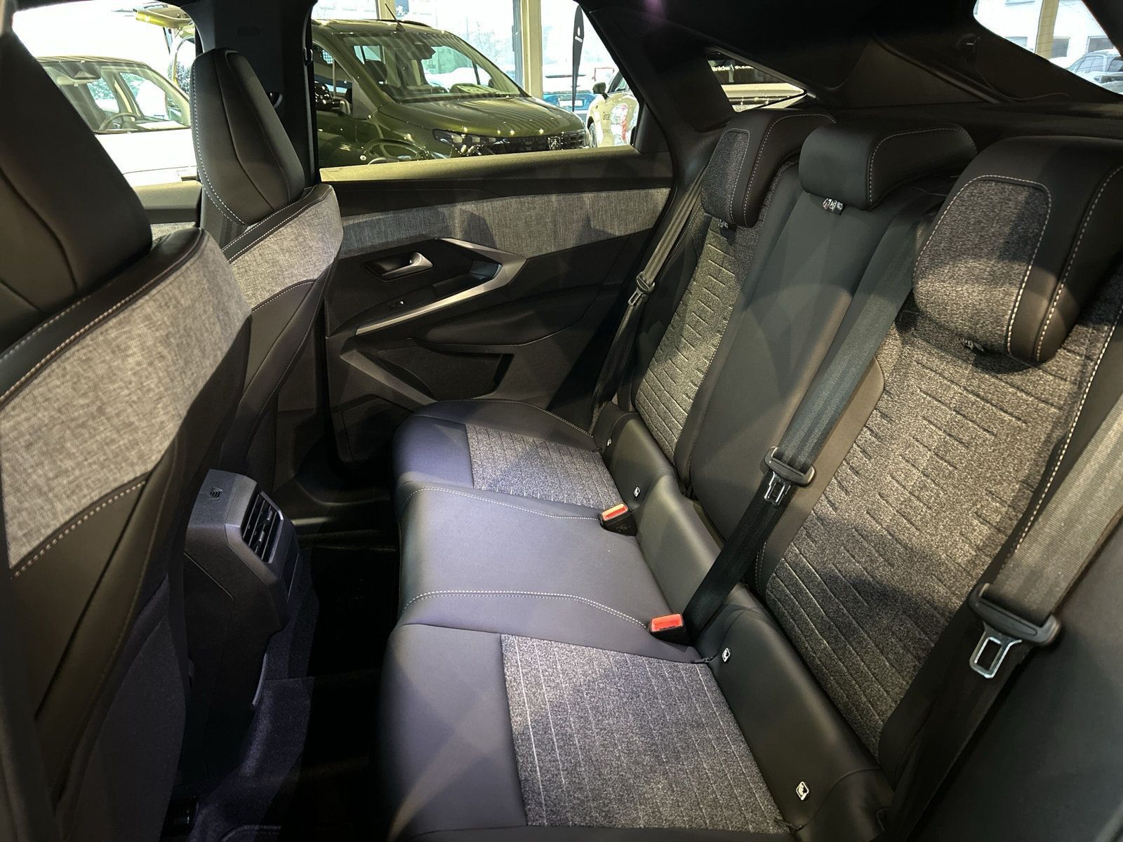 Peugeot 3008 - Bild 8