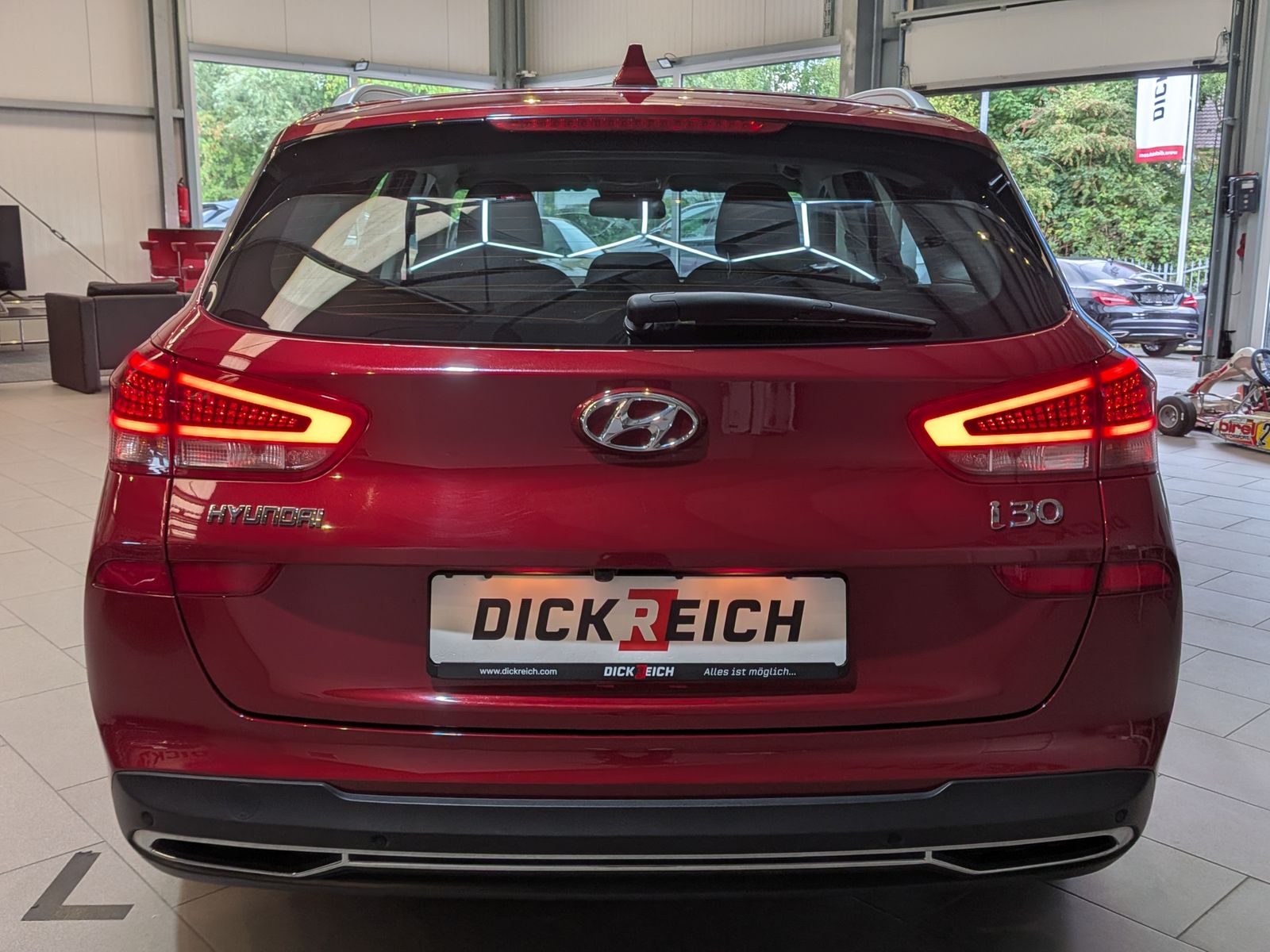 Fahrzeugabbildung Hyundai i30 1.5 T-GDI DCT Trend MHEV Cam Navi LED-Paket