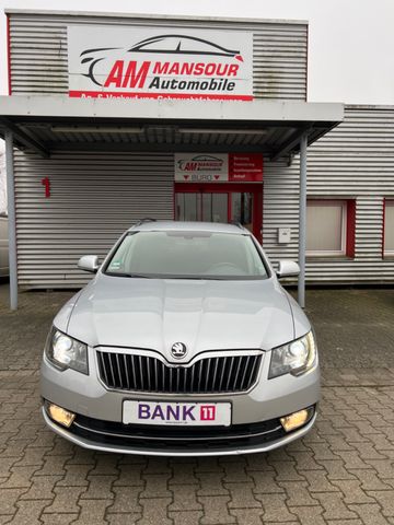 Skoda Superb Combi Exclusive Memory Sitze Xenon SHZ