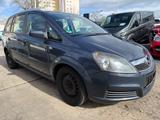 Opel Zafira B Edition 7 Sitze+AHK - Opel Zafira aus 2007 mit Diesel-Antrieb