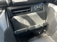 Fahrzeugabbildung Dodge RAM 1500 Limited LPG Luft LED HUD  Retrax dt.Fzg