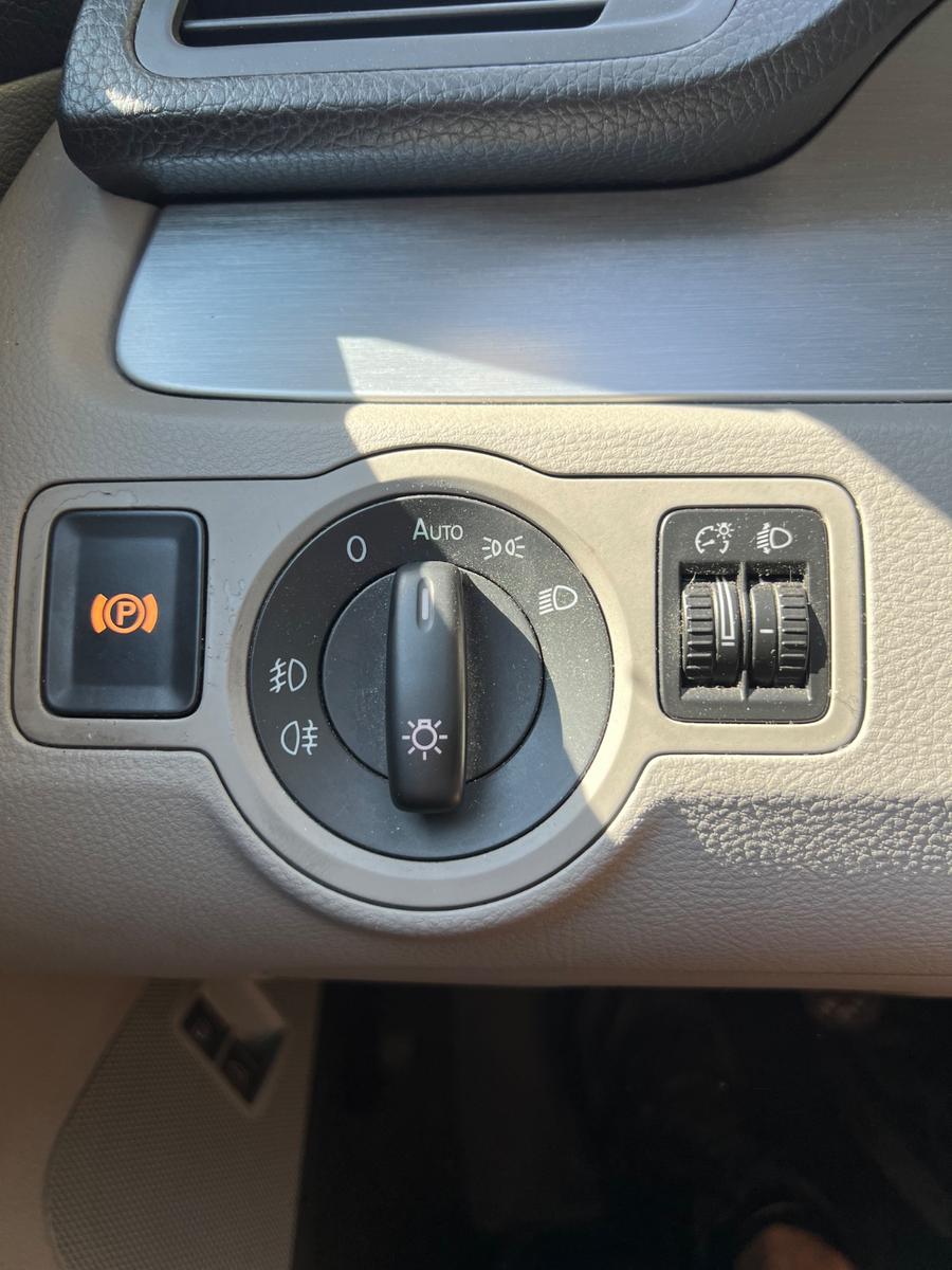 Volkswagen Passat 2007 — photo 25