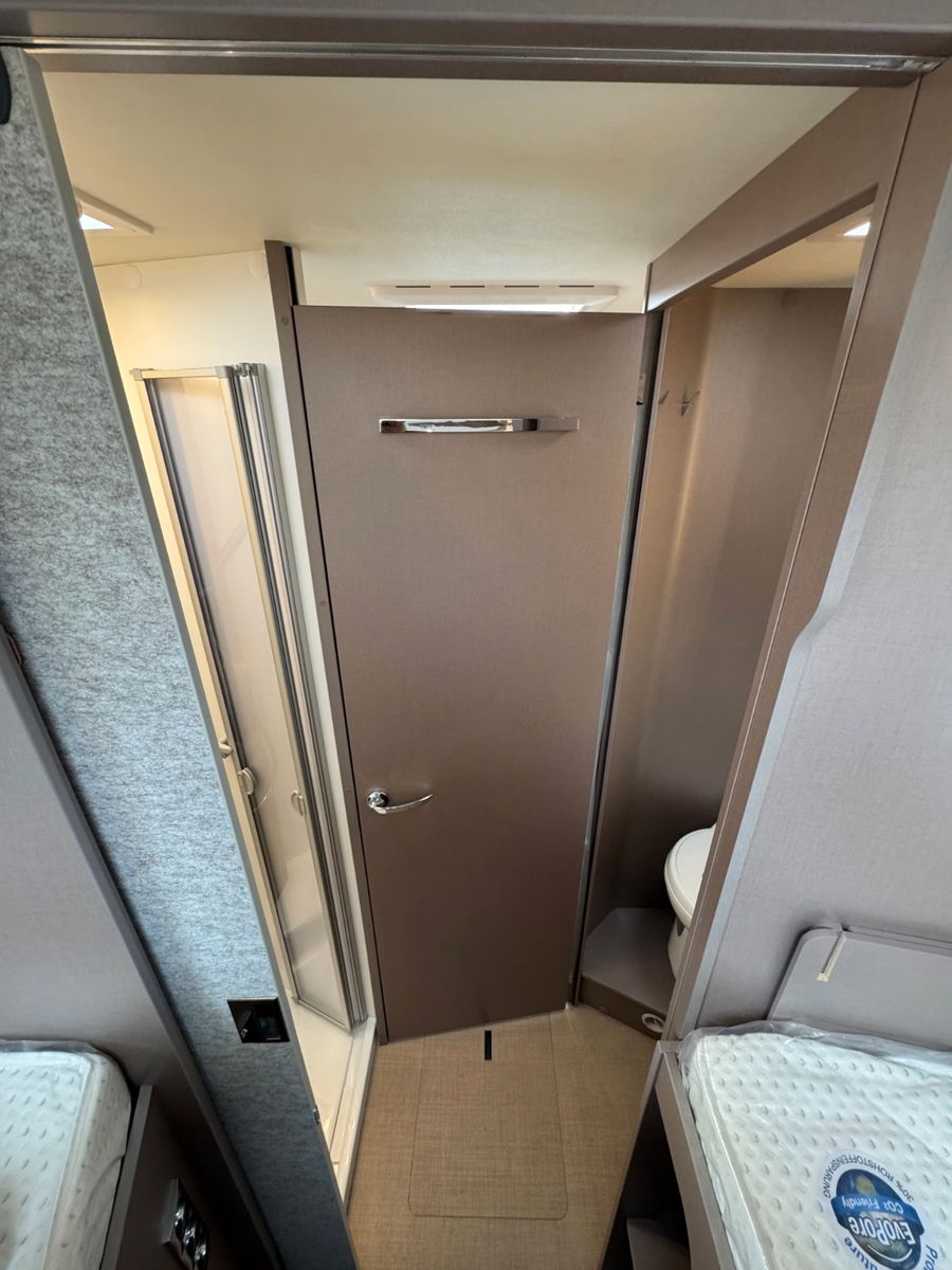 Fahrzeugabbildung Bürstner Lyseo TD 727 G Harmony Line - SIE SPAREN -28%!