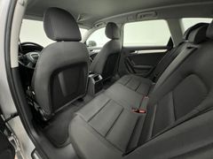 AUDI A4 2.0 TDI Avant / NUR 69.tKM / 1.HD / GARANTIE AUDI A4 2.0 TDI Avant / NUR 69.tKM / 1.HD / GARANTIE
