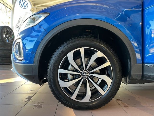 Fahrzeugabbildung Volkswagen T-Roc 1.5 TSI DSG STYLE NAVI AHK SHZ LED