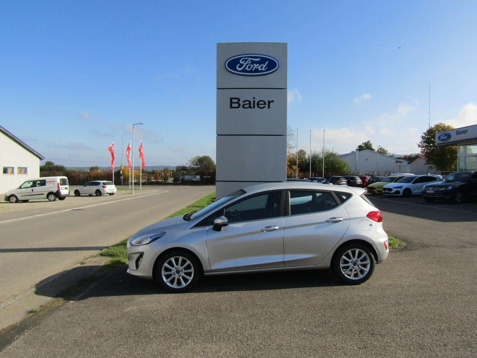 Ford Fiesta Titanium - Navi/Sitzheizung/Bluetooth/LM-