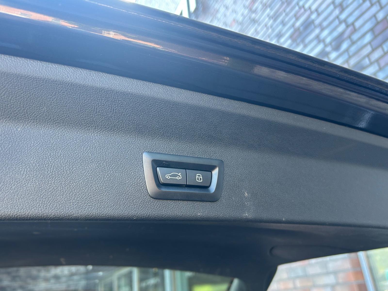 BMW X3 xDrive 20d M Sport PANO LASER ACC HUD AHK 20" — 20