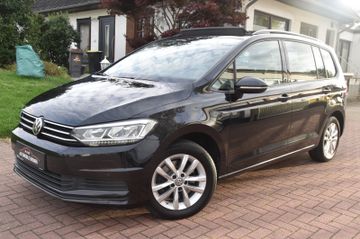 Volkswagen Touran - 1