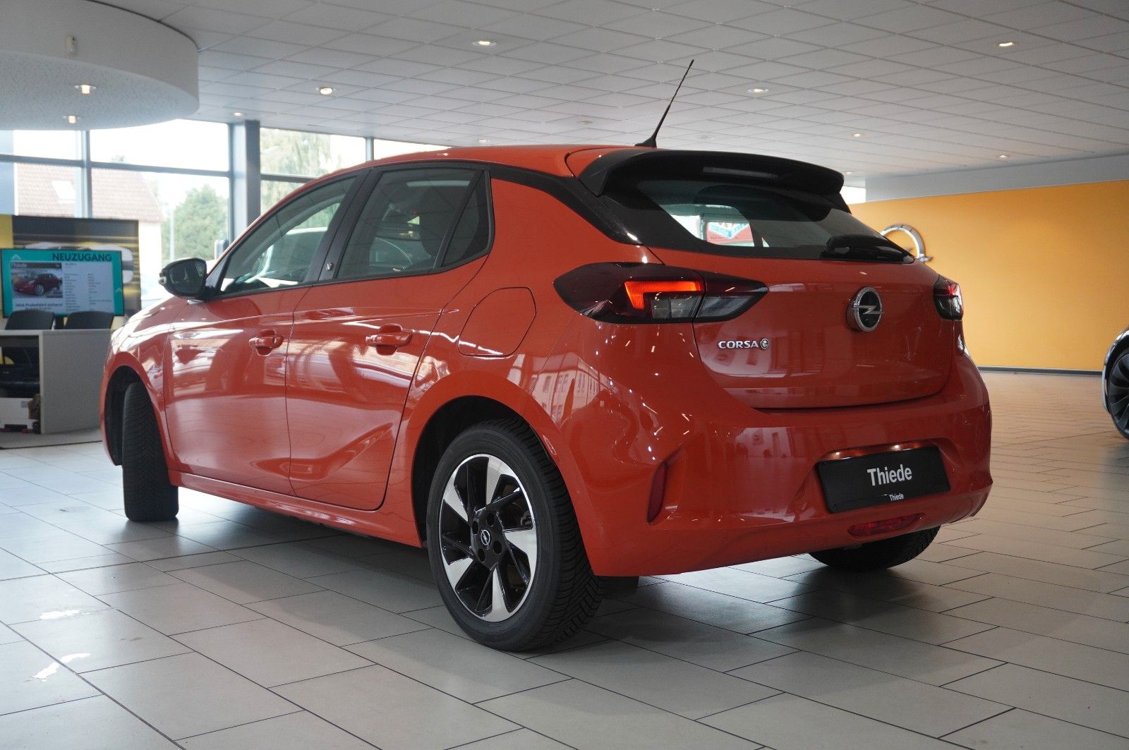 Fahrzeugabbildung Opel Corsa-e  EDITION 7,4kw/50kwh/Allwetter/ALU16"