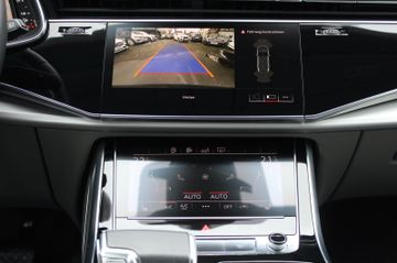 Audi Q7 - 8
