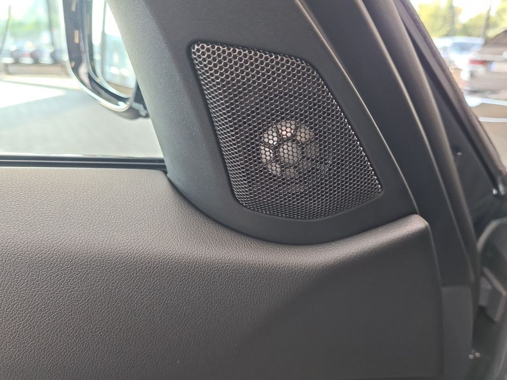 BMW 330 i Limousine M-Sport HK HiFi DAB LED AHK uvm.