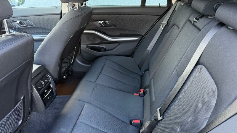 BMW 320i A Touring Advantage TEMPO/PRIVACY/SH/CAM foto 9