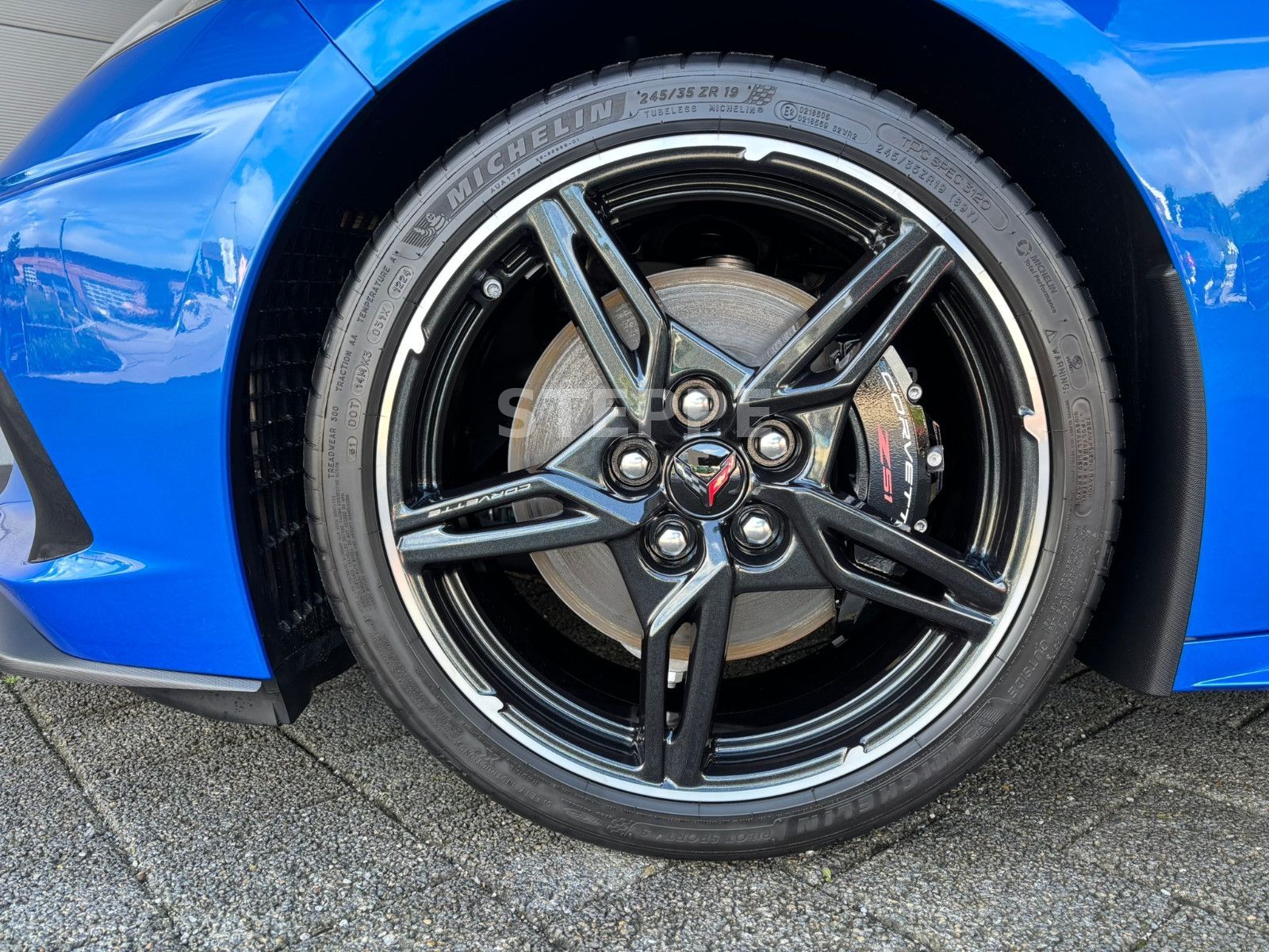 Corvette C8 Stingray Convertible 3LT Europamodell STEPPE