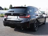 BMW 330e Touring xDrive M-Sport Pro PANO AHK HUD H/K - BMW 330: Head-Up Display