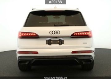 Audi Q7 - 3