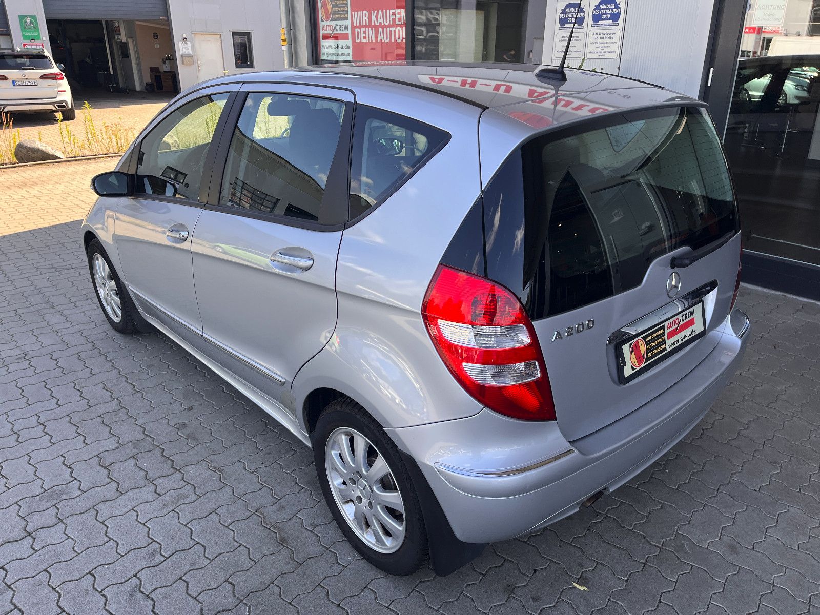 Fahrzeugabbildung Mercedes-Benz A 200 5-türig Automatik