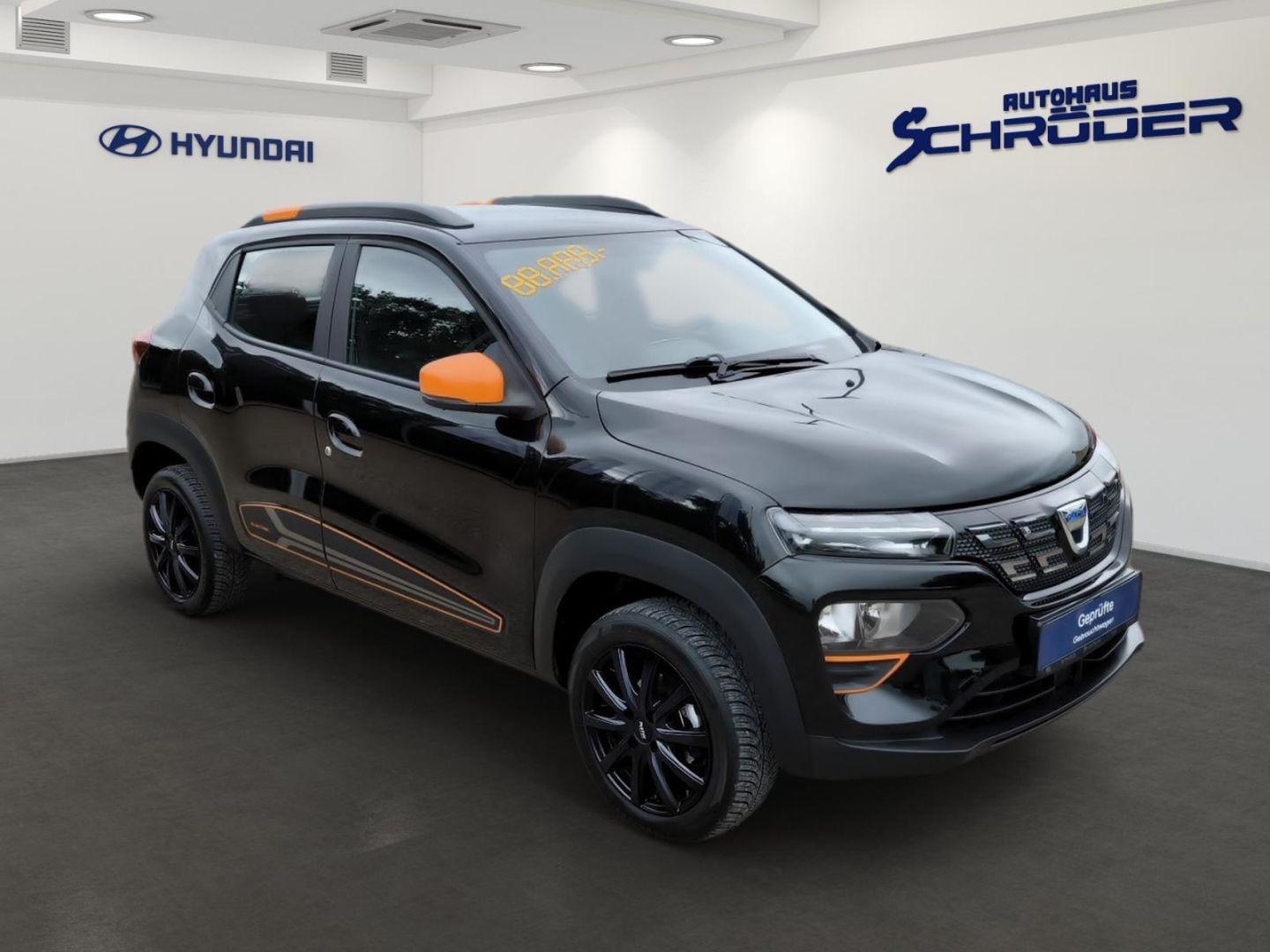 Fahrzeugabbildung Dacia Spring Electric 45 COMFORT PLUS ALLWETTER+KAMERA