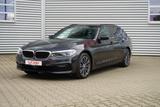 BMW 520d xDrive Sport Line LED Navi ACC Kamera PDC - BMW 520 mit Diesel-Antrieb: Grau, Kombi