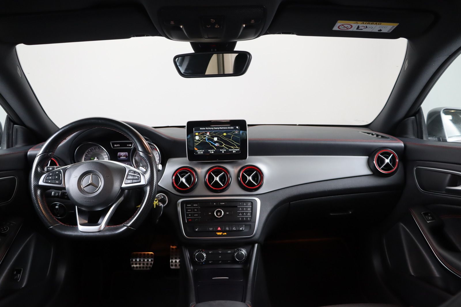 Fahrzeugabbildung Mercedes-Benz CLA 250 Shooting Brake Sport 4Matic