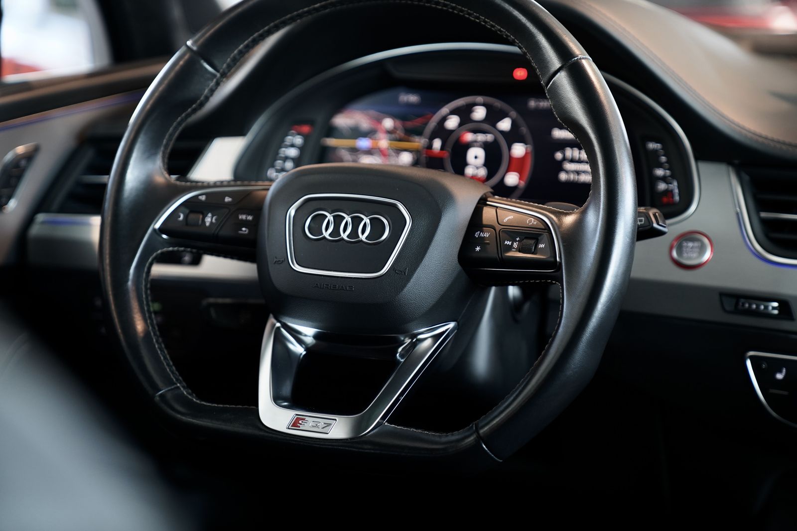 Audi Sq7