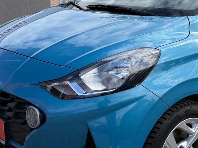 Fahrzeugabbildung Hyundai i10 1.0 Trend +CARPLAY+KLIMA+SHZ+PDC+RADIO+UVM+