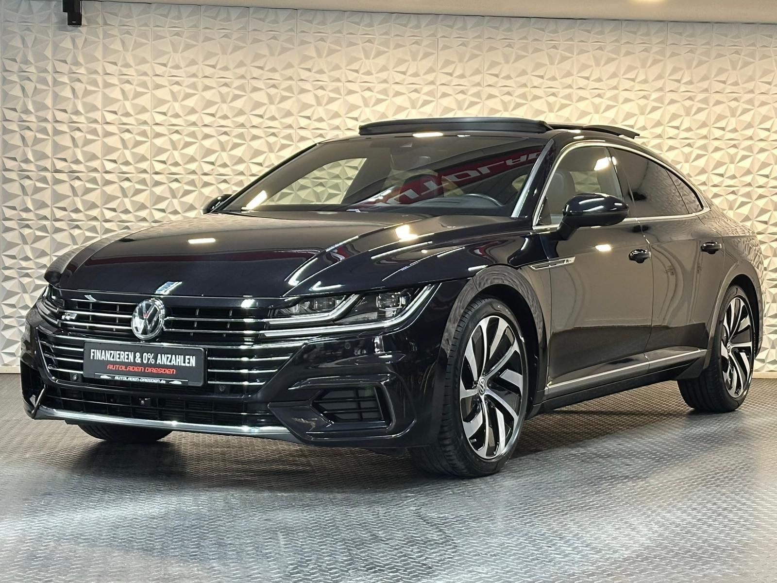 VW Arteon 2.0TSI R LINE* LED#4xSHZ#FH#SH#AHK#KEYLES - Image 4