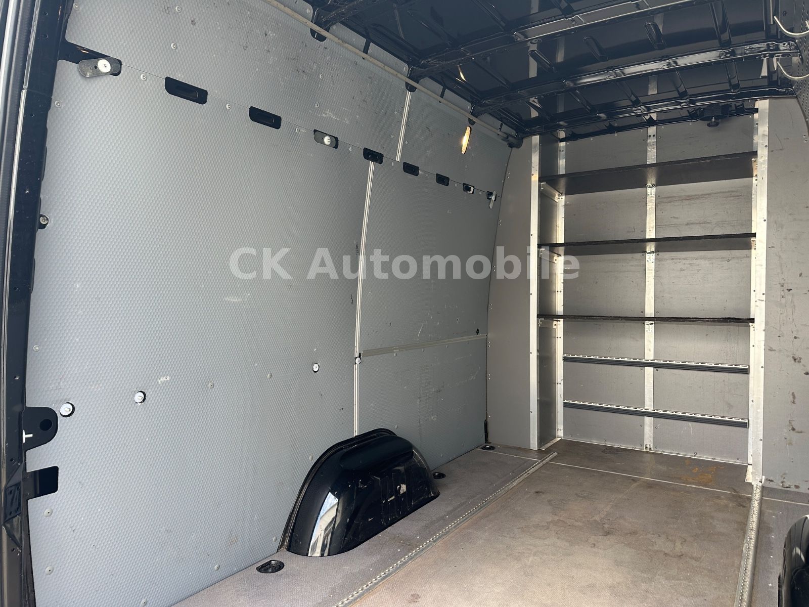 Fahrzeugabbildung Mercedes-Benz Sprinter III Kasten 316 Mixto Maxi/5 Sitze/LED