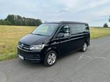 Volkswagen T6 California Beach 4Motion Alcantara - Volkswagen T6 California: Schwarz