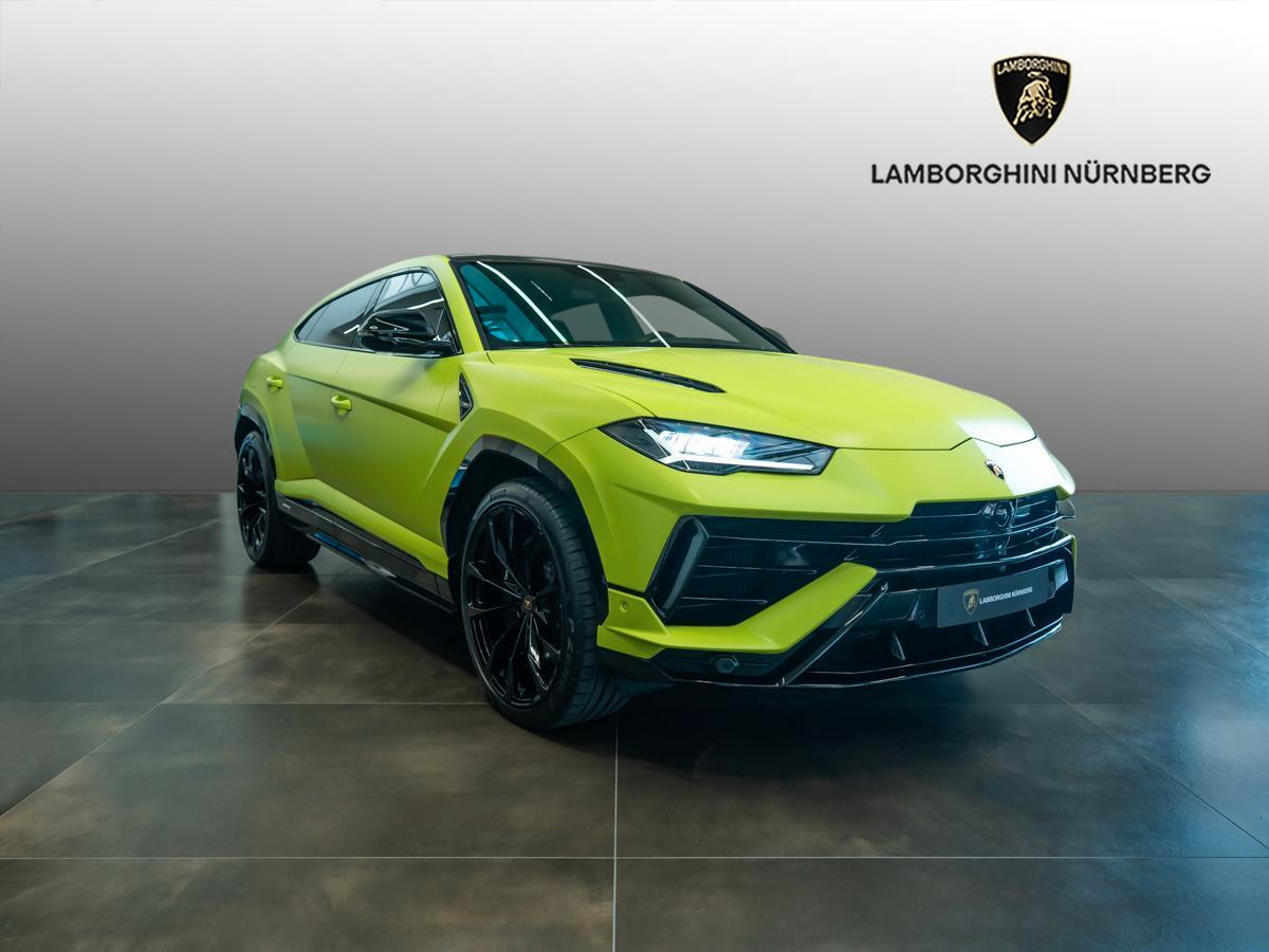 Lamborghini Urus S | Akra | AdPerson. | Lamborghini Nürnberg